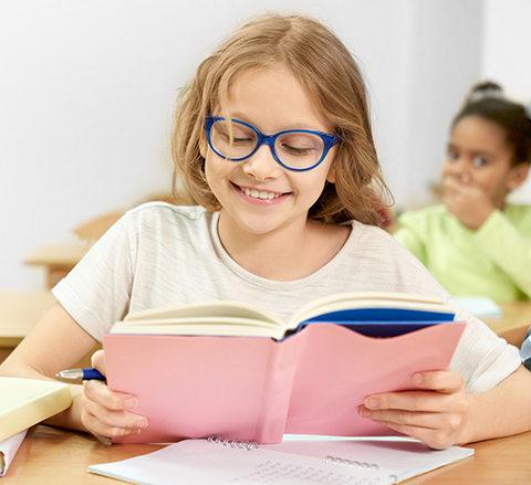 Myopia imperium lentium